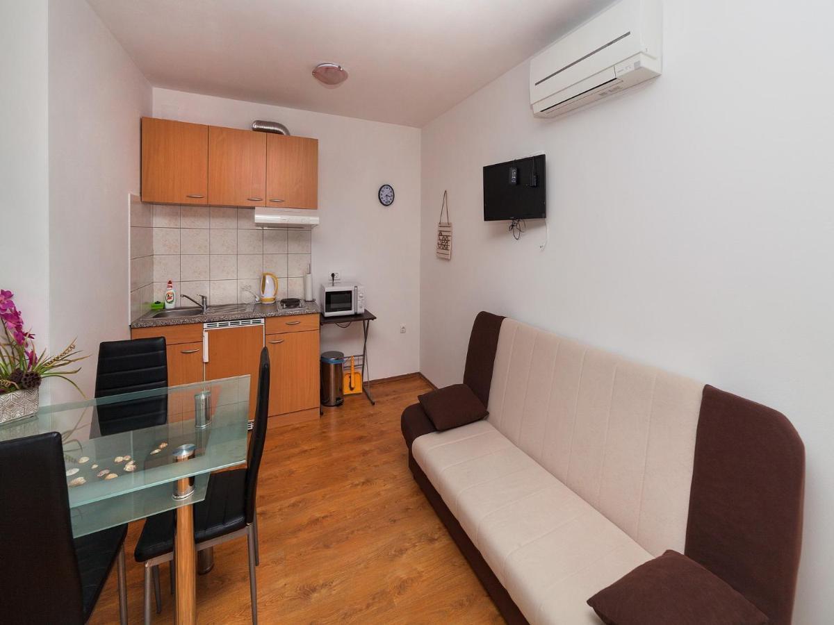 Apartments Barbara Brseč Dış mekan fotoğraf