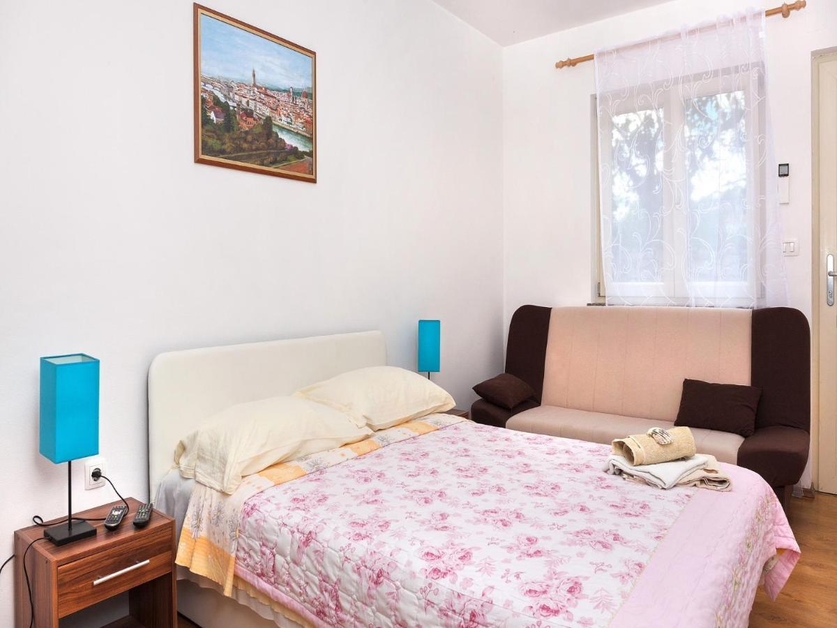 Apartments Barbara Brseč Dış mekan fotoğraf